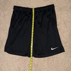 Nike Dri-Fit Training Shorts Men Black Large